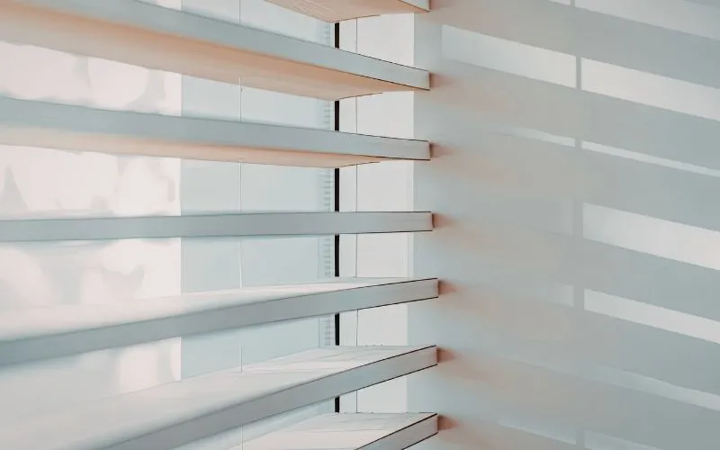 Smart film vs blind